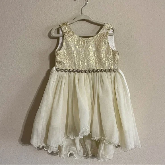 coture princess | Dresses | Costure Princess 3t Rhinestone White And Gold  Embroidery Formal Dress | Poshmark